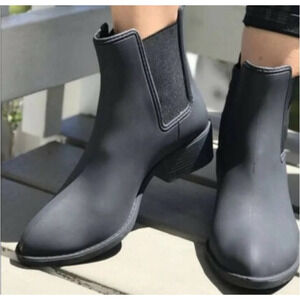Jeffrey Campbell Women's‎ Black Rubber Rain Bootie. Size 7